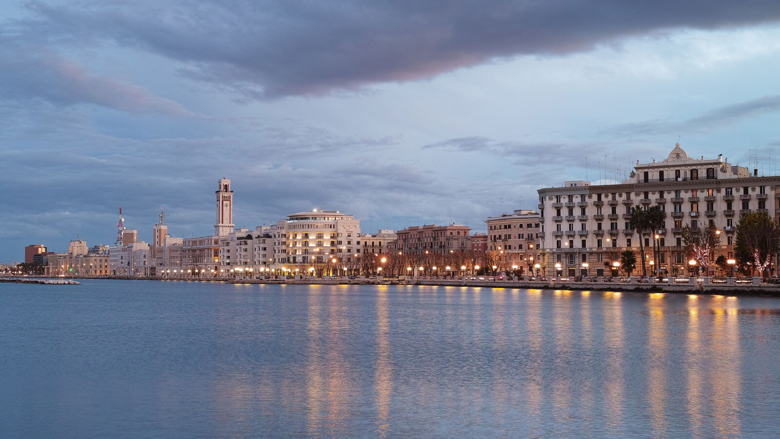 Lungomare di Bari - Dintorni Borema apulian rooms